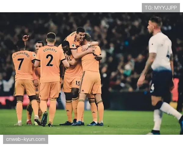 富勒姆2-1布莱顿，威尔逊任意球绝杀助球队攀升第七