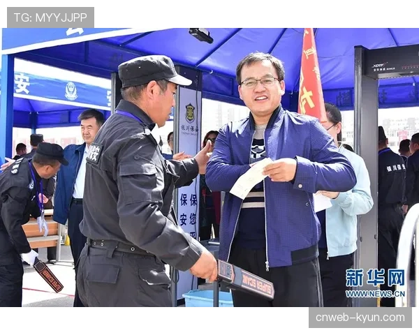 欧联杯决赛场地安保与交通安排已就绪,预计6万观众入场 欧联杯决赛场地安保与交通安排已就绪,预计6万观众入场